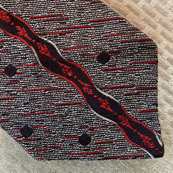 Vintage Manhattan Shirt Co., Men’s Skinny Tie -black, red and white - Picture 1 of 6